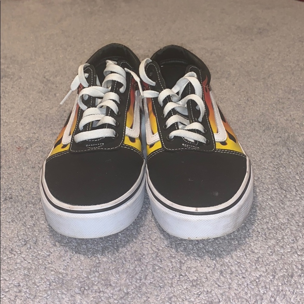 Vans Men’s Ward Low Top-Flames